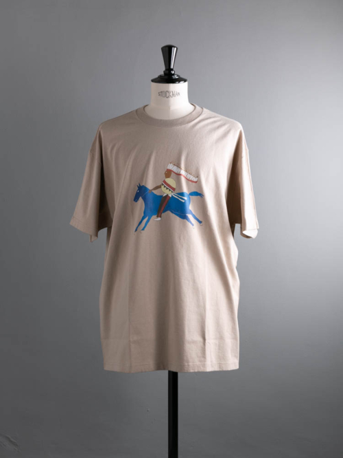 Westoveralls | THE CHIEF T-SHIRT Sand チーフプリントTシャツの商品画像