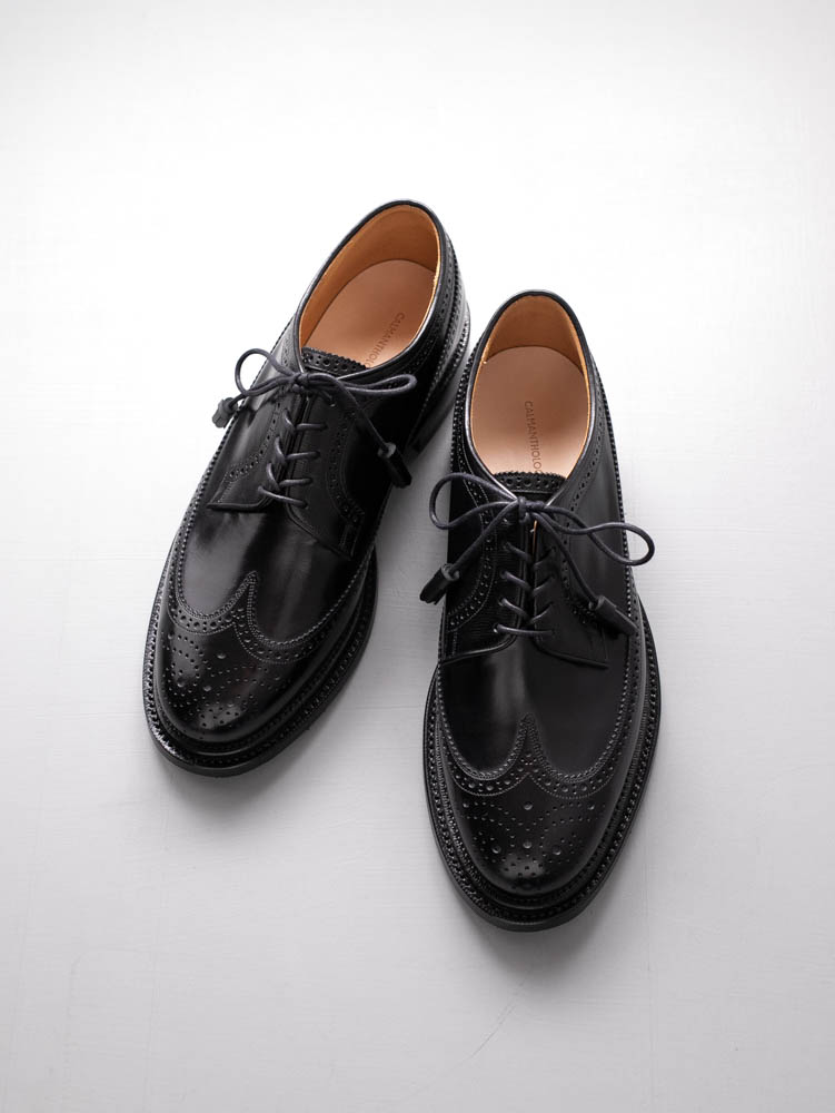 A918 LONG WING TIP Black | Dresswell online store