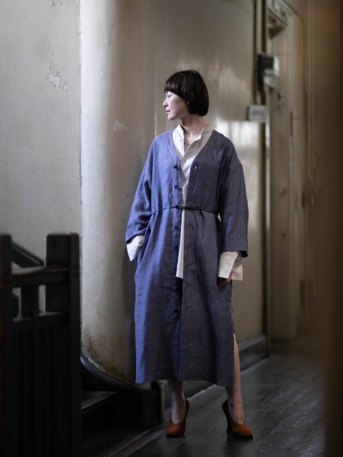 POSTELEGANT | LINEN CHAMBRAY OPEN DRESS Blue Grey リネンシャンブレーオープンワンピース