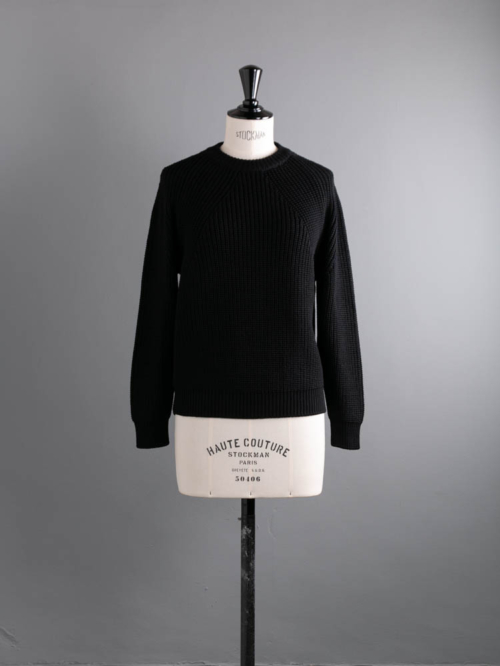 BN-24FL-026 SIGNATURE CREW NECK Black